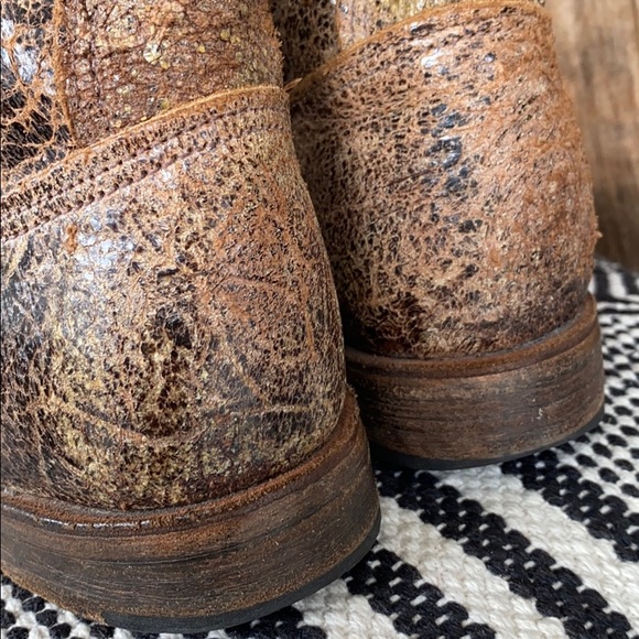 The Vintage Shoe Co. Distress Moto Boot - Picture 6 of 10